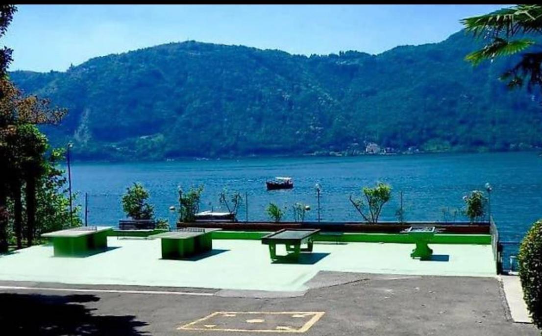 Holiday On The Lake Lugano 6 Bissone Exterior foto